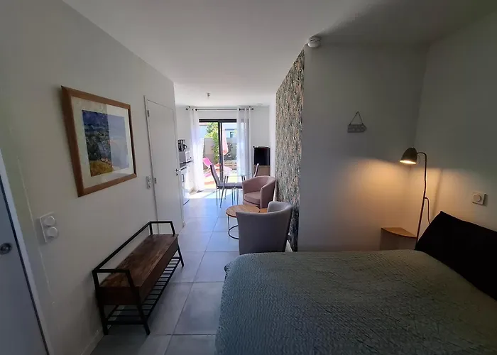 Fleur De Sel Logement De 21M2 Avec Pret Velos, Cuisine Et Sdb Privees Avec Terrasse Cloturee De 17M2